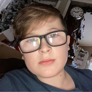 Meet your Posher, Chase